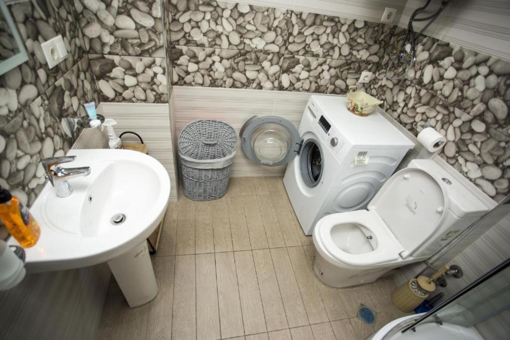 Apartment On Sherif Khimshiashvili Street 15B Batumi Kültér fotó