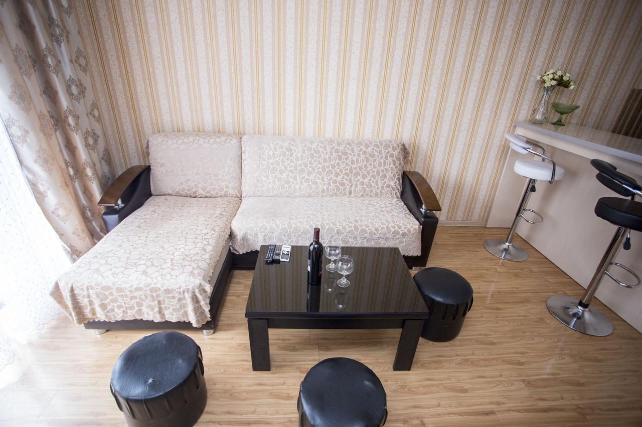 Apartment On Sherif Khimshiashvili Street 15B Batumi Kültér fotó